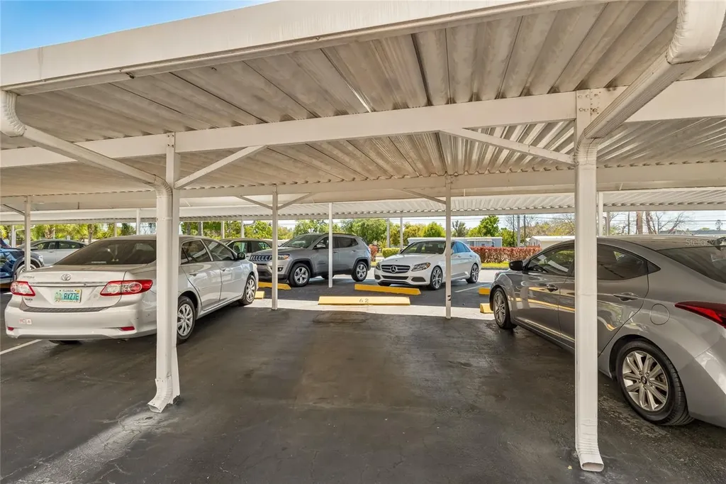 5501 80th Street N St Petersburg FL 33709