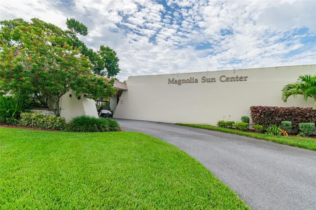 5501 80th Street N St Petersburg FL 33709