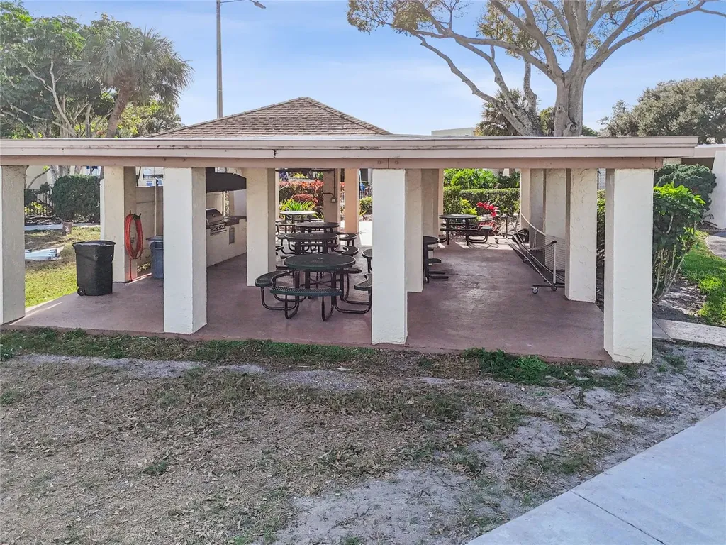 5501 80th Street N St Petersburg FL 33709
