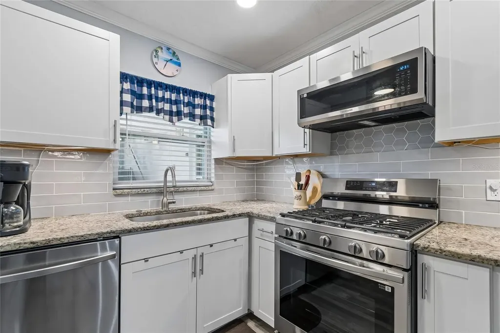 5501 80th Street N St Petersburg FL 33709