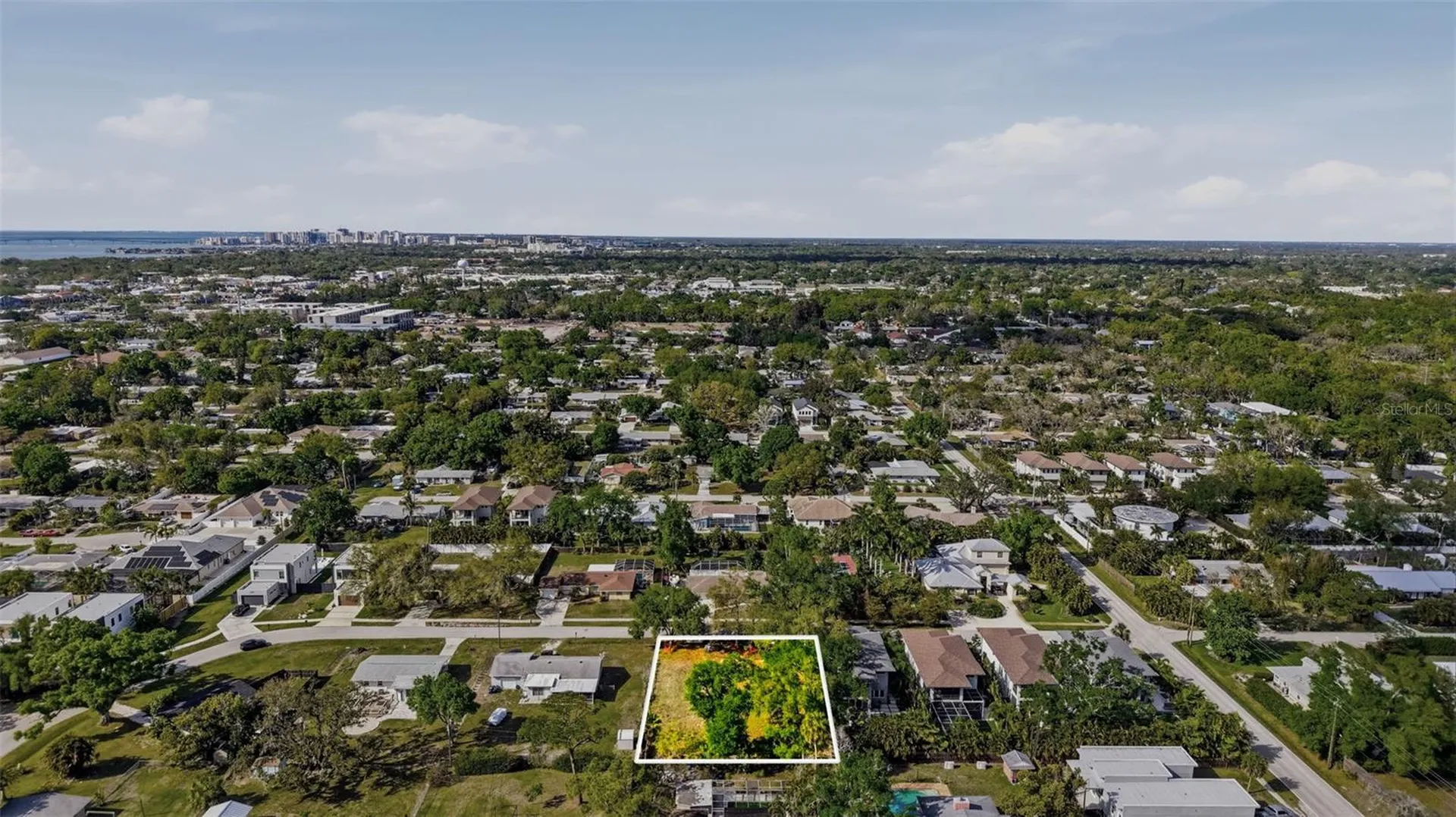 2320 Florinda Street Sarasota FL 34231