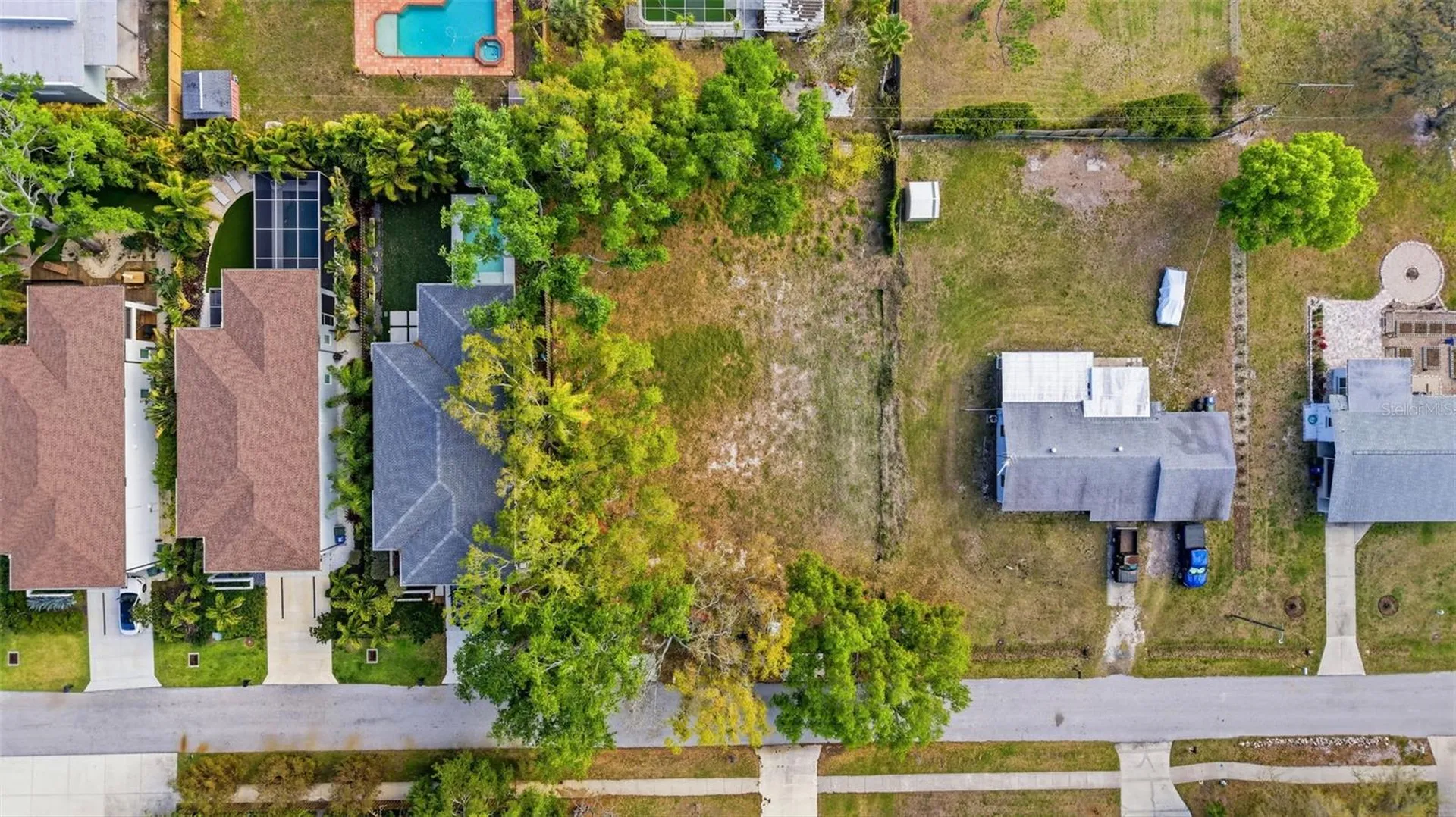 2320 Florinda Street Sarasota FL 34231