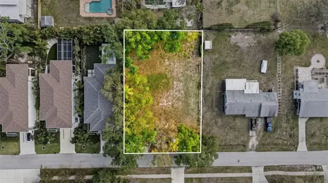 2320 Florinda Street Sarasota FL 34231