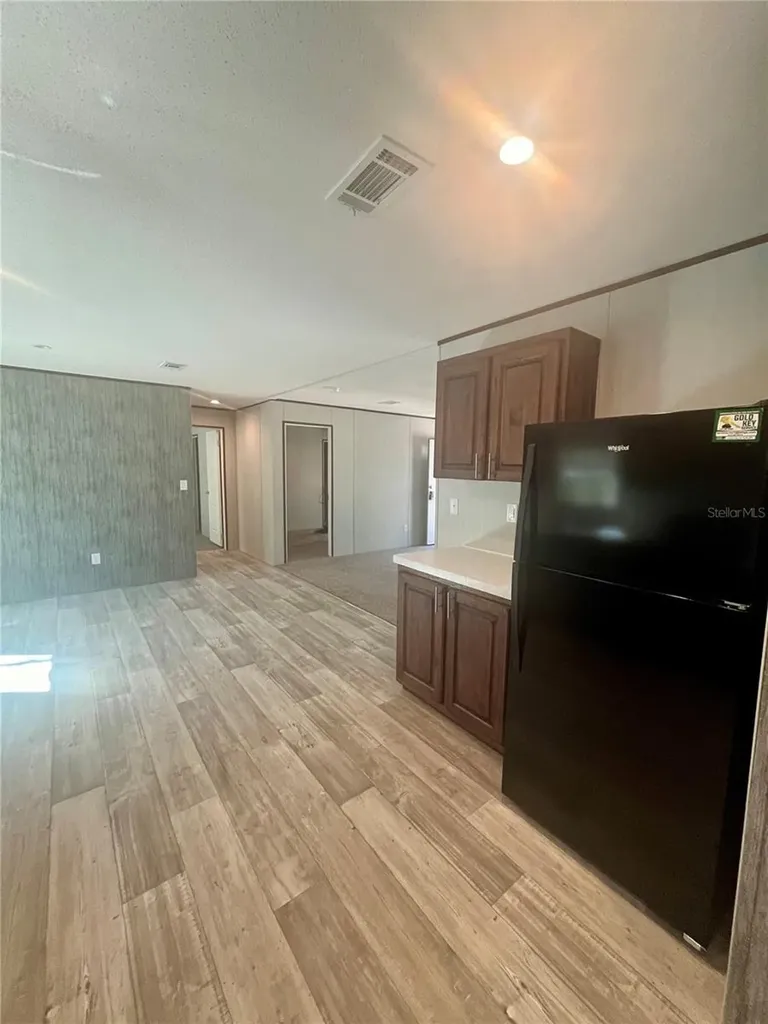 400 S Holly Avenue Florahome FL 32140