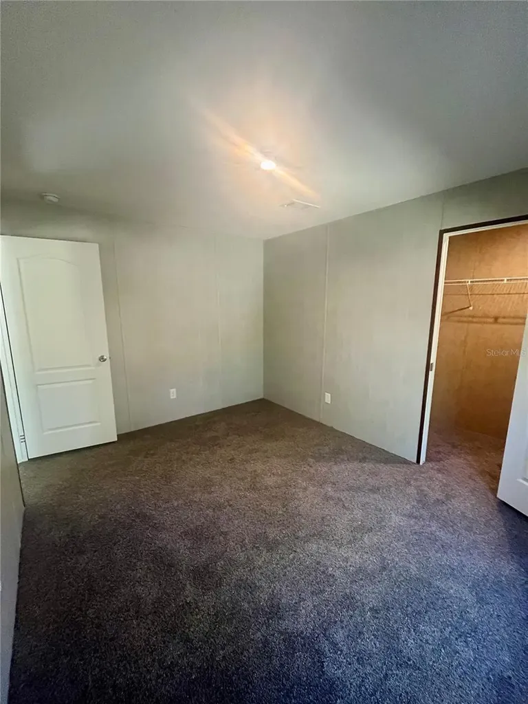 400 S Holly Avenue Florahome FL 32140