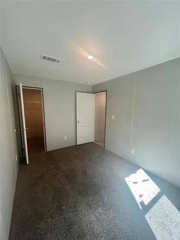 400 S Holly Avenue Florahome FL 32140