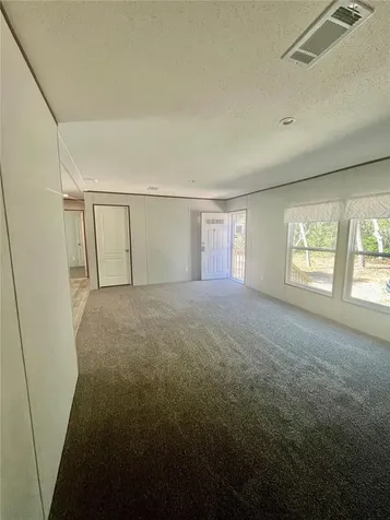 400 S Holly Avenue Florahome FL 32140