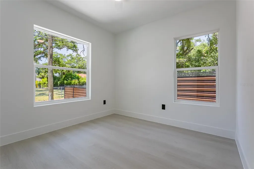 2551/2553 21st Street S St Petersburg FL 33712