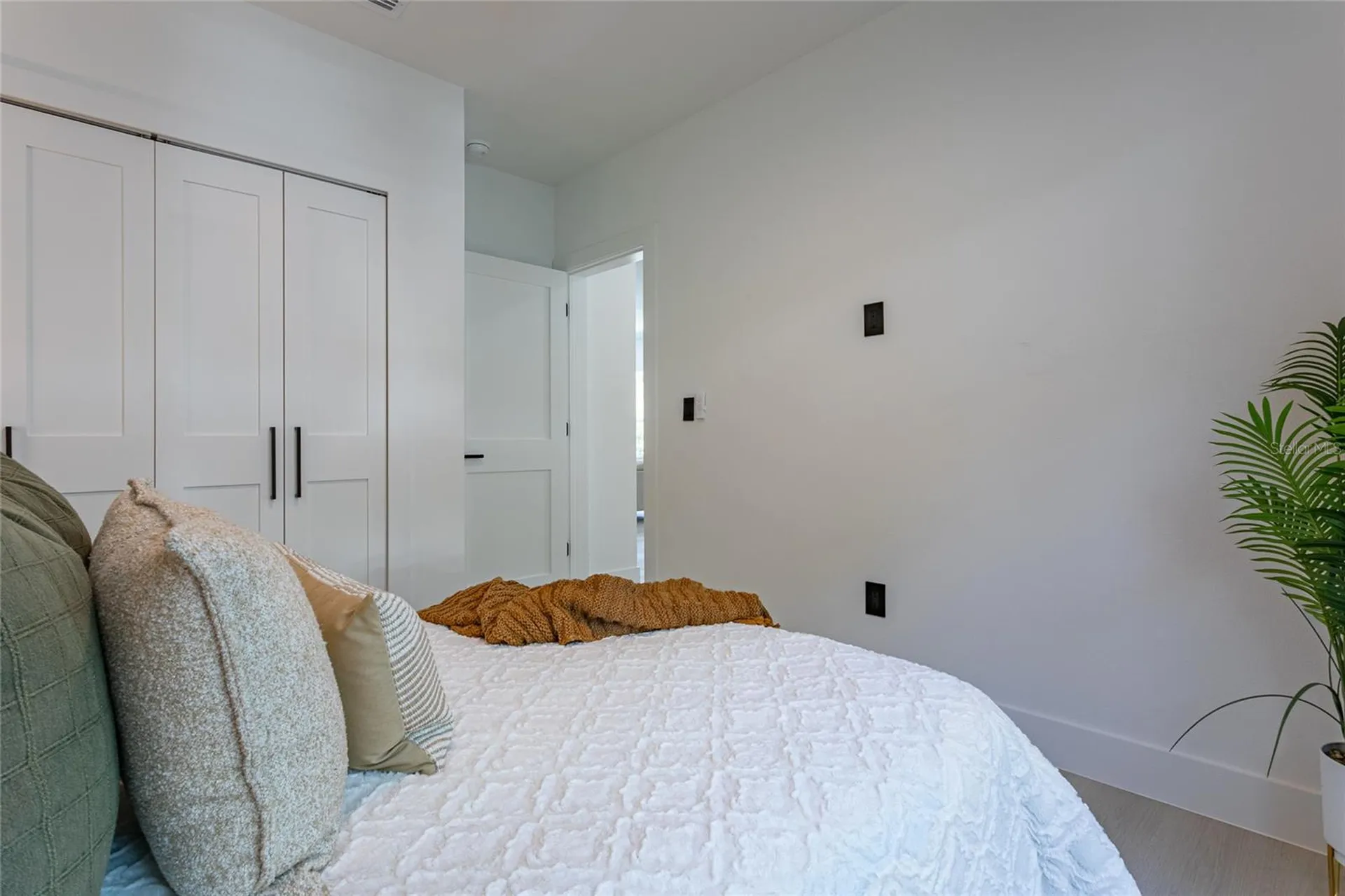 2551/2553 21st Street S St Petersburg FL 33712