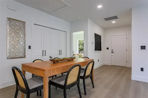 2551/2553 21st Street S St Petersburg FL 33712
