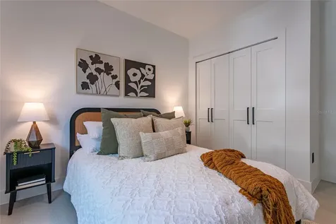 2551/2553 21st Street S St Petersburg FL 33712