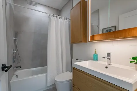 2551/2553 21st Street S St Petersburg FL 33712