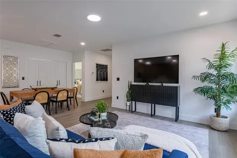 2551/2553 21st Street S St Petersburg FL 33712