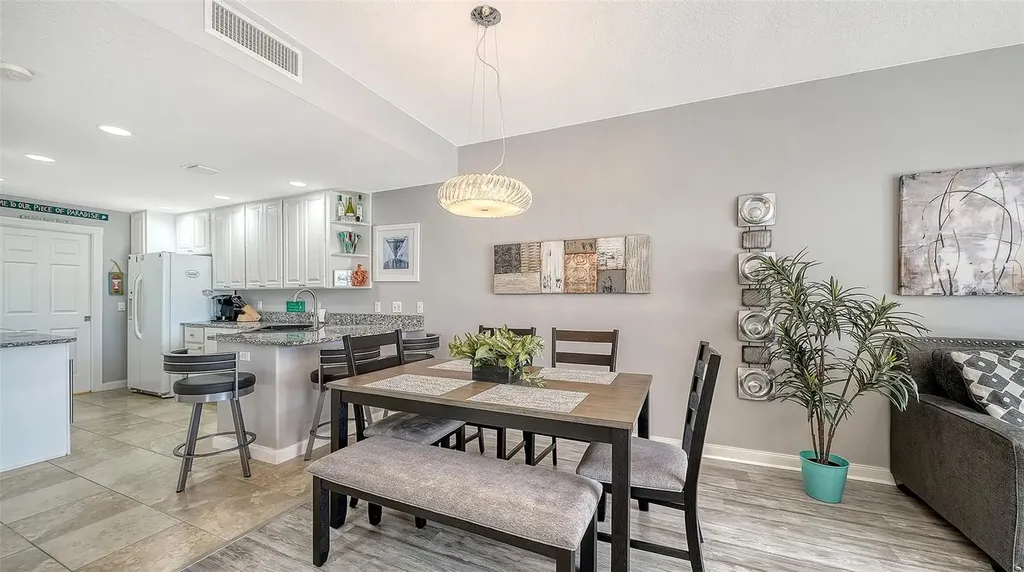 1625 Burgos Drive Sarasota FL 34238