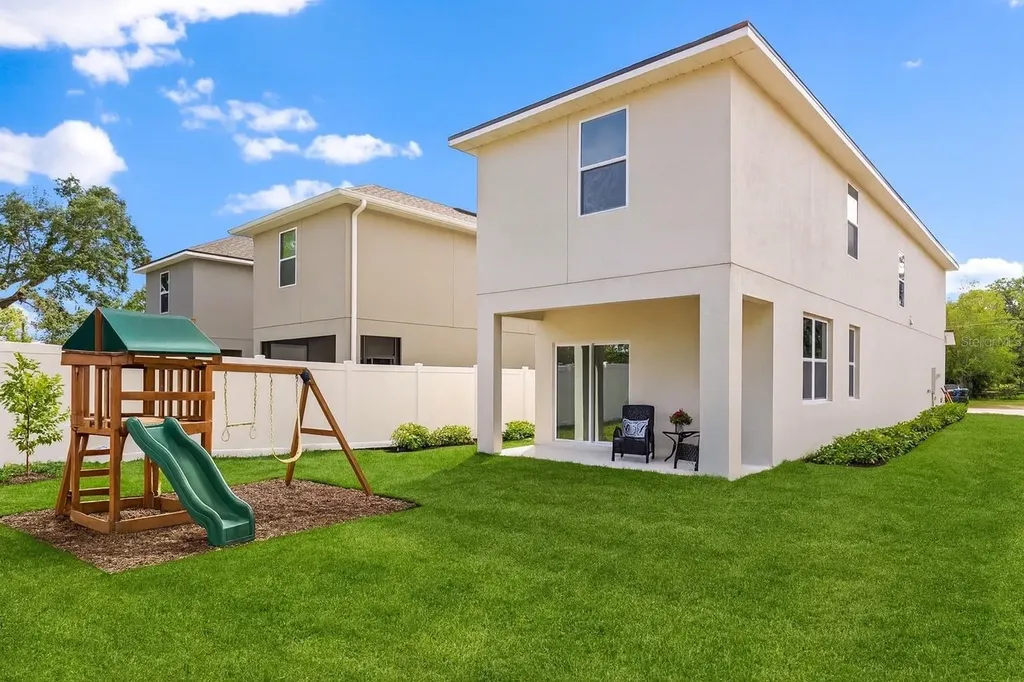 679 Lincoln Street Kissimmee FL 34741