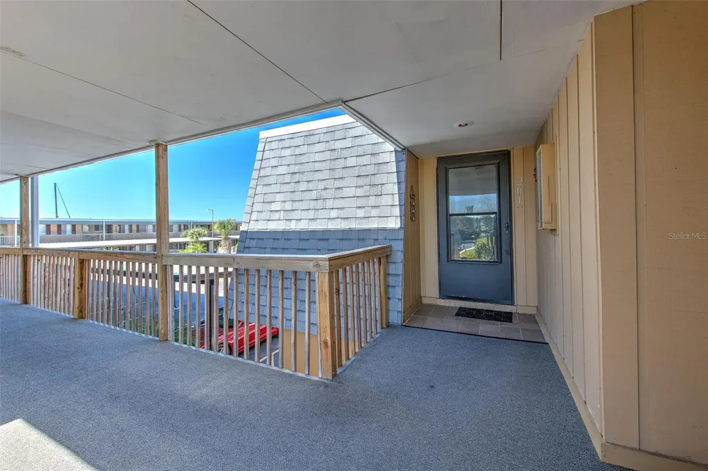 1008 Apollo Beach Boulevard Apollo Beach FL 33572