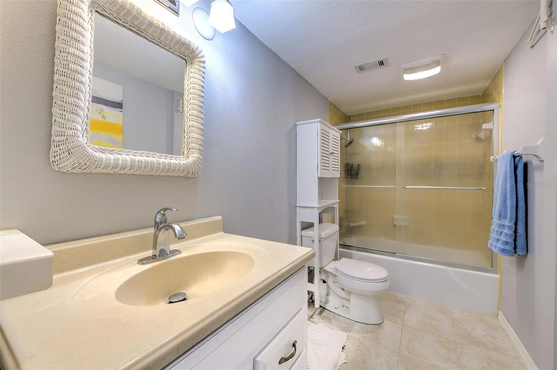 1008 Apollo Beach Boulevard Apollo Beach FL 33572