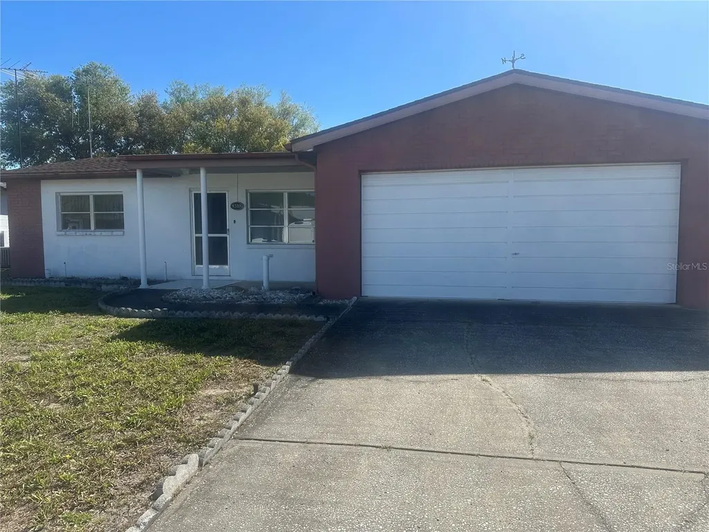 9308 Wolcott Lane Port Richey FL 34668