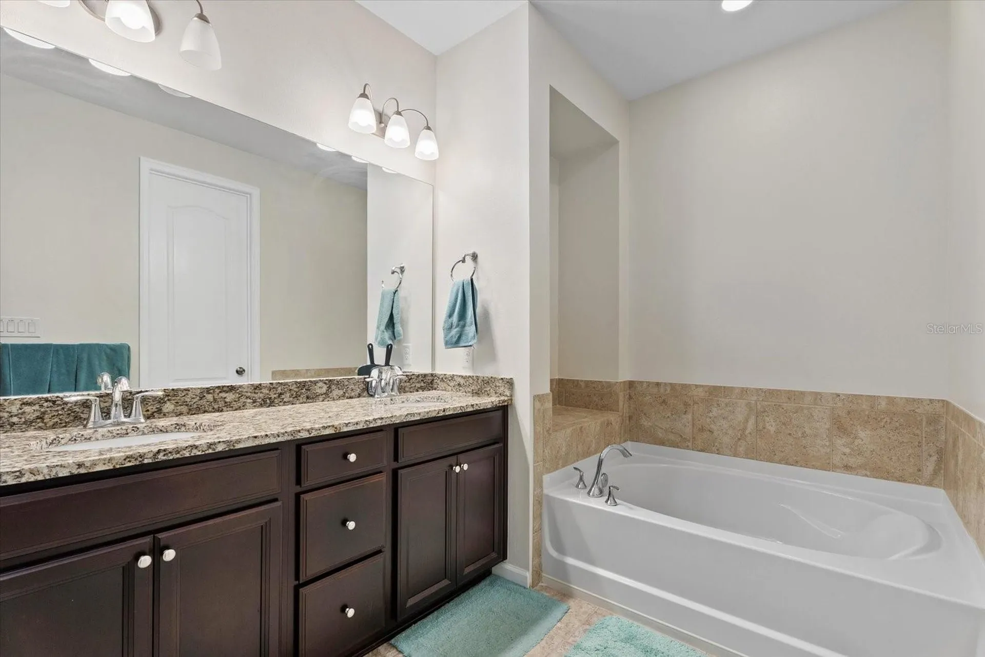 11828 Meadowgate Place Bradenton FL 34211