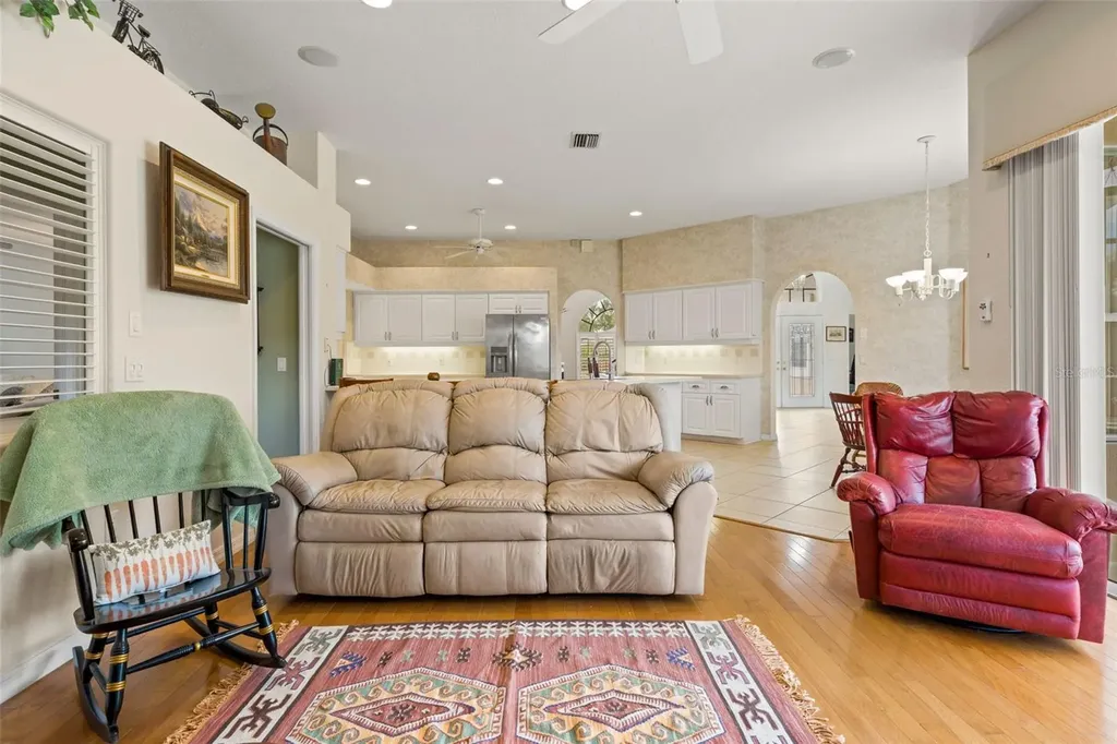 8405 Maybelle Drive Weeki Wachee FL 34613