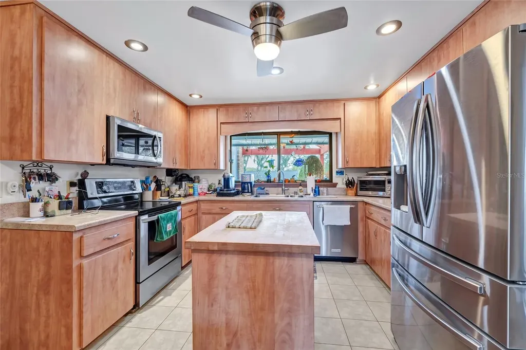 3939 Rose Petal Lane Orlando FL 32808