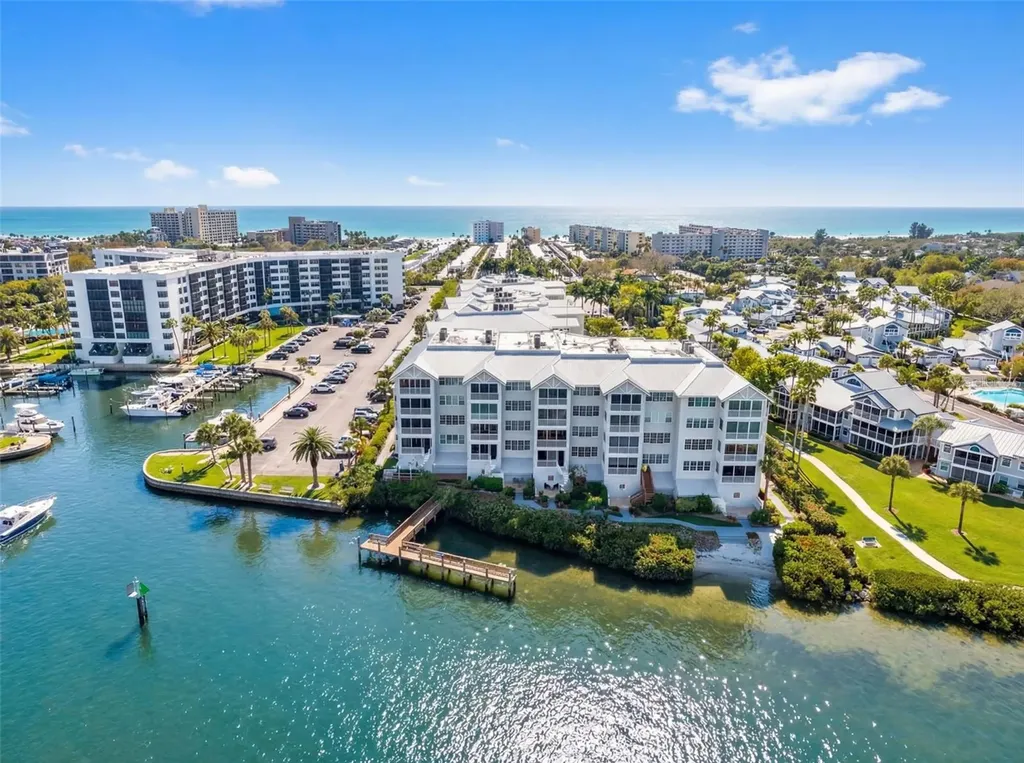 1280 Dolphin Bay Way Sarasota FL 34242