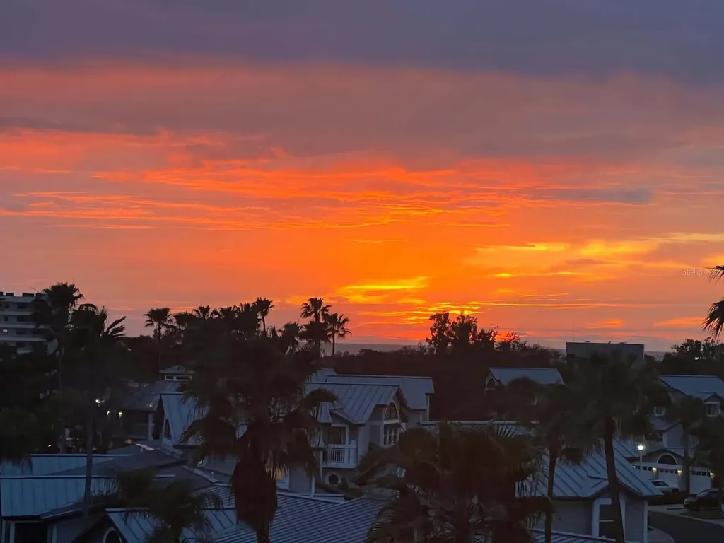 1280 Dolphin Bay Way Sarasota FL 34242