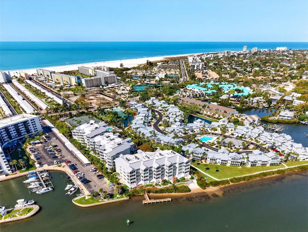 1280 Dolphin Bay Way Sarasota FL 34242