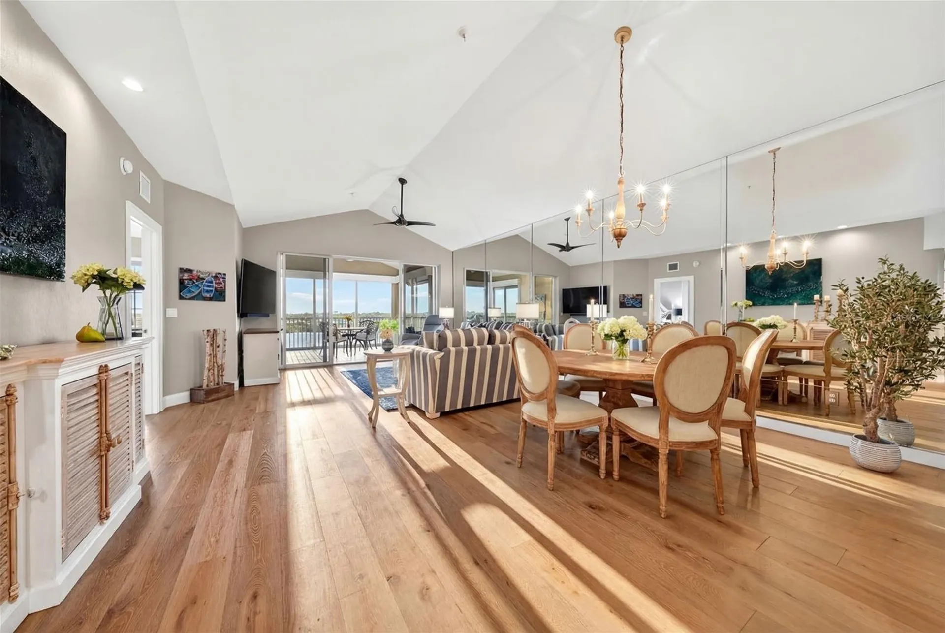1280 Dolphin Bay Way Sarasota FL 34242