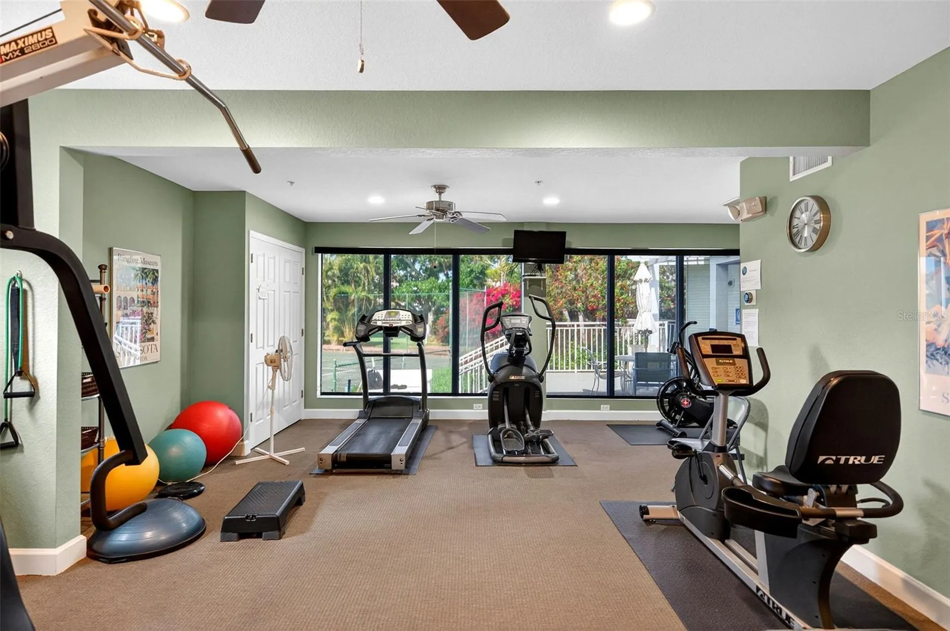 1280 Dolphin Bay Way Sarasota FL 34242