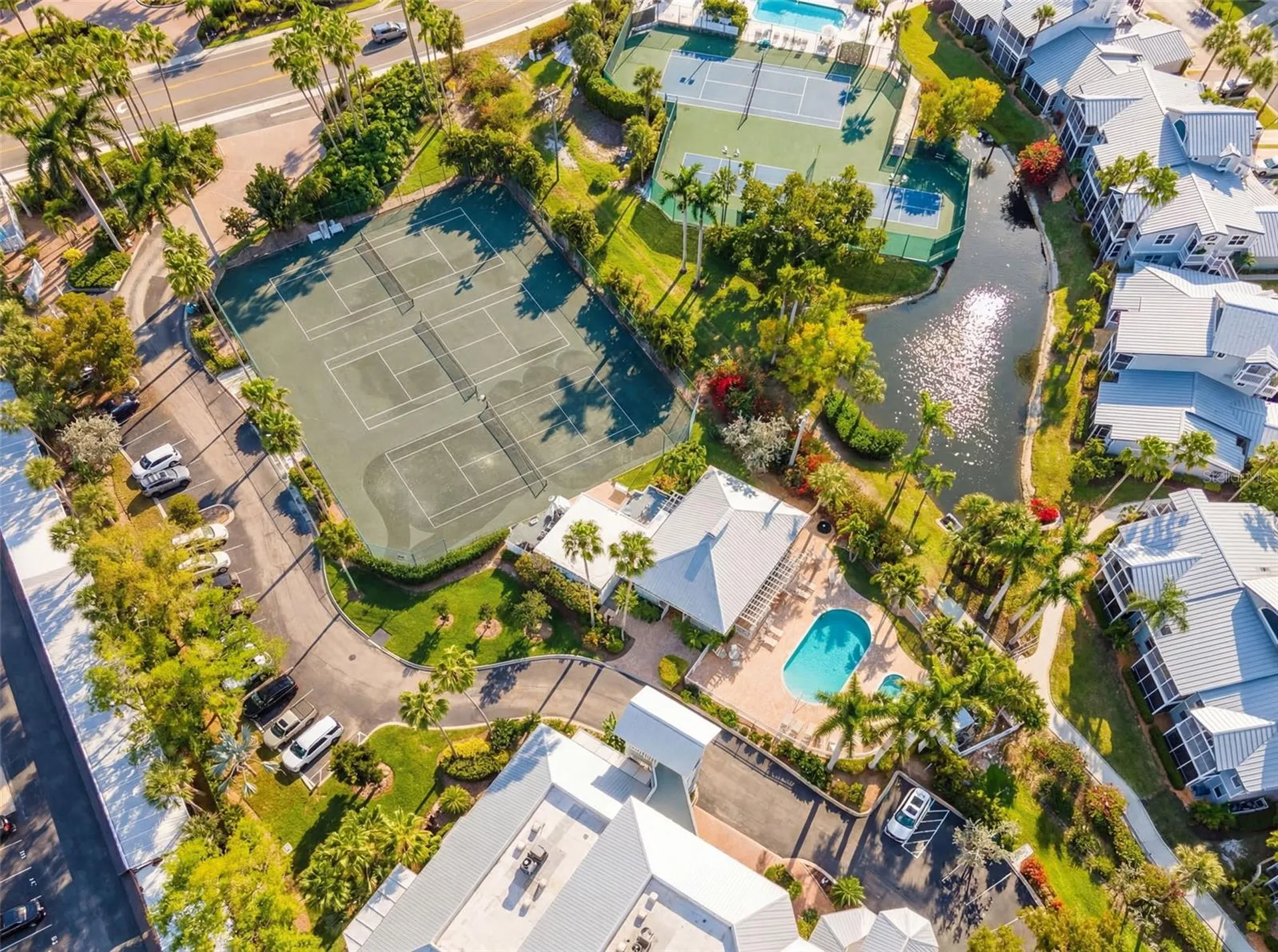 1280 Dolphin Bay Way Sarasota FL 34242