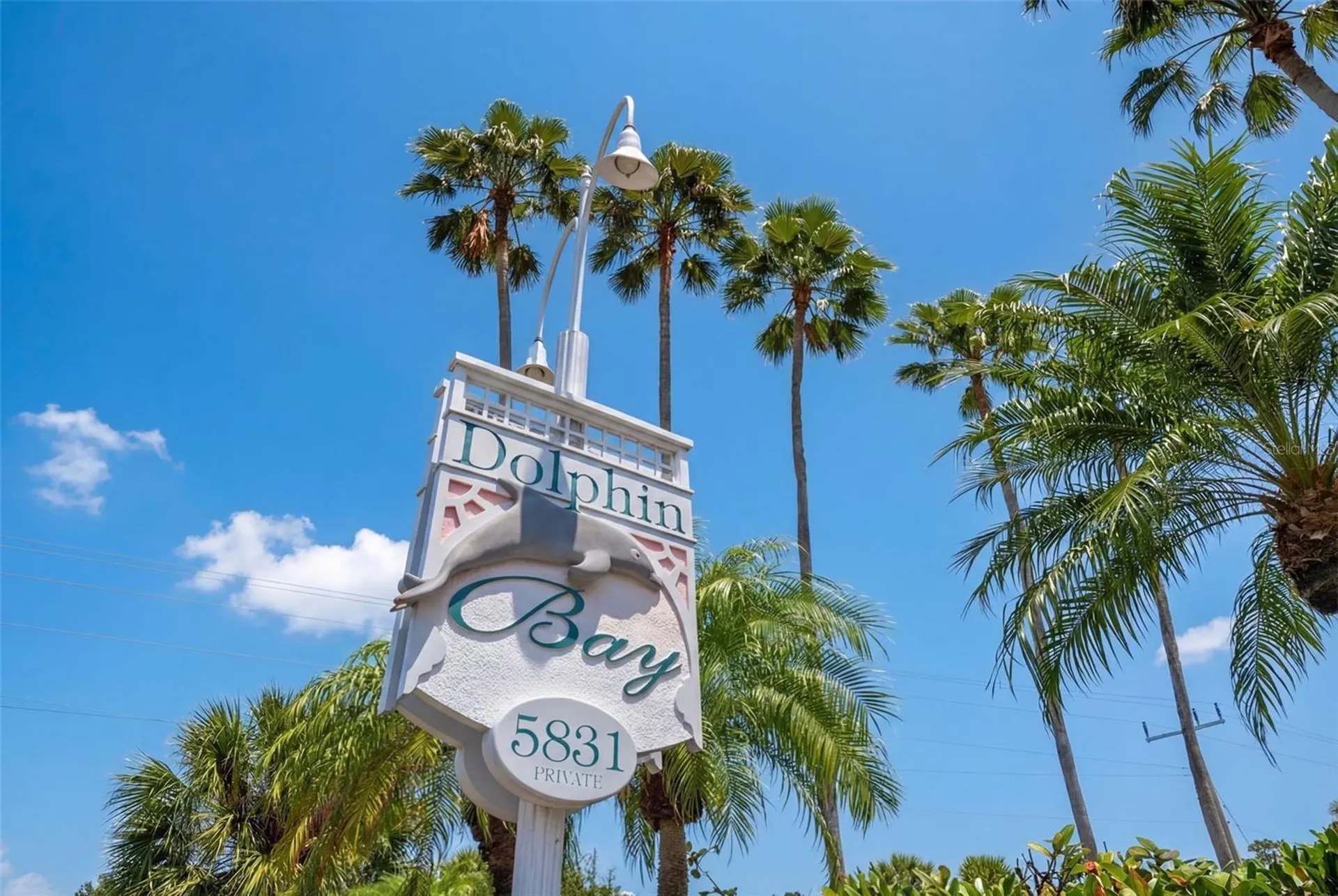 1280 Dolphin Bay Way Sarasota FL 34242