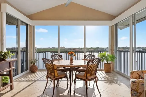 1280 Dolphin Bay Way Sarasota FL 34242