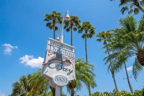 1280 Dolphin Bay Way Sarasota FL 34242