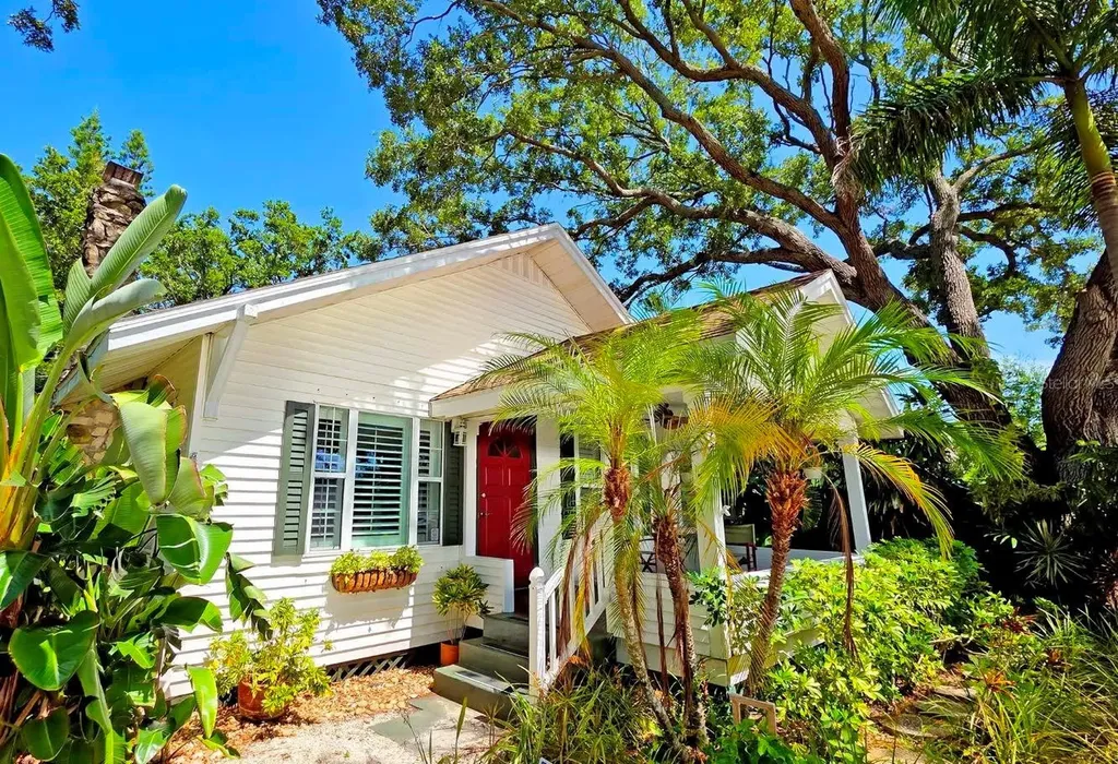 2310 Hickory Avenue Sarasota FL 34234