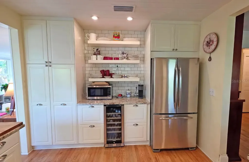 2310 Hickory Avenue Sarasota FL 34234