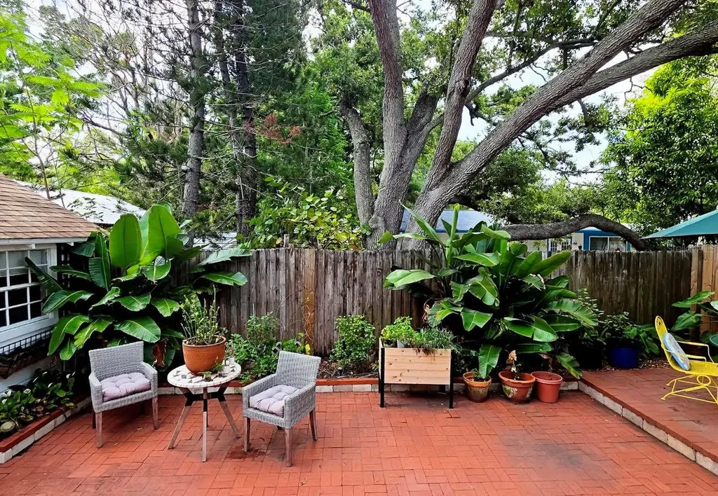 2310 Hickory Avenue Sarasota FL 34234