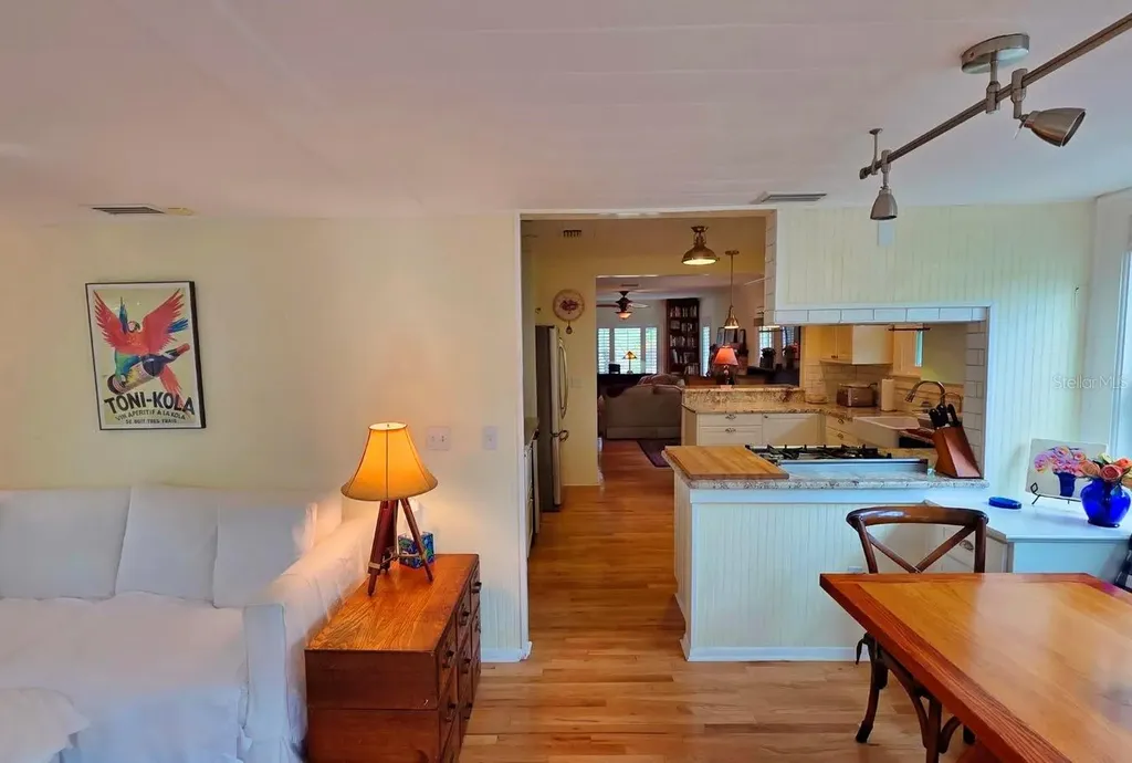 2310 Hickory Avenue Sarasota FL 34234
