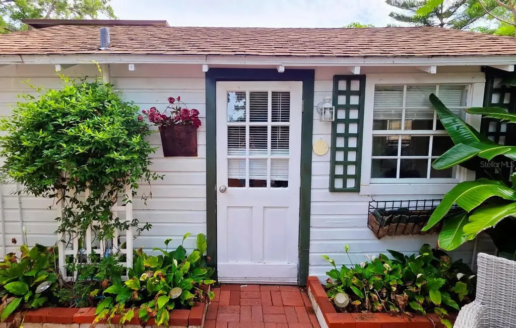 2310 Hickory Avenue Sarasota FL 34234