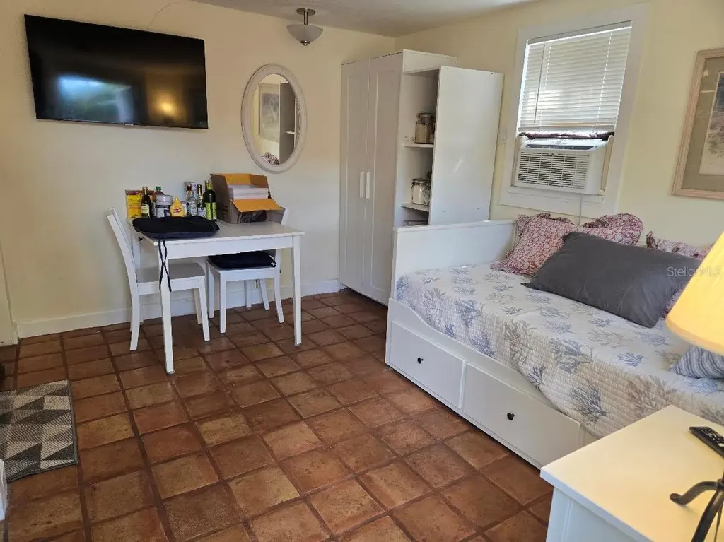 2310 Hickory Avenue Sarasota FL 34234