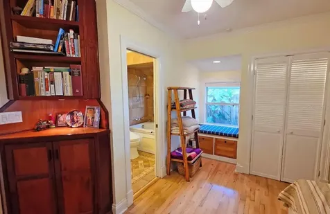 2310 Hickory Avenue Sarasota FL 34234