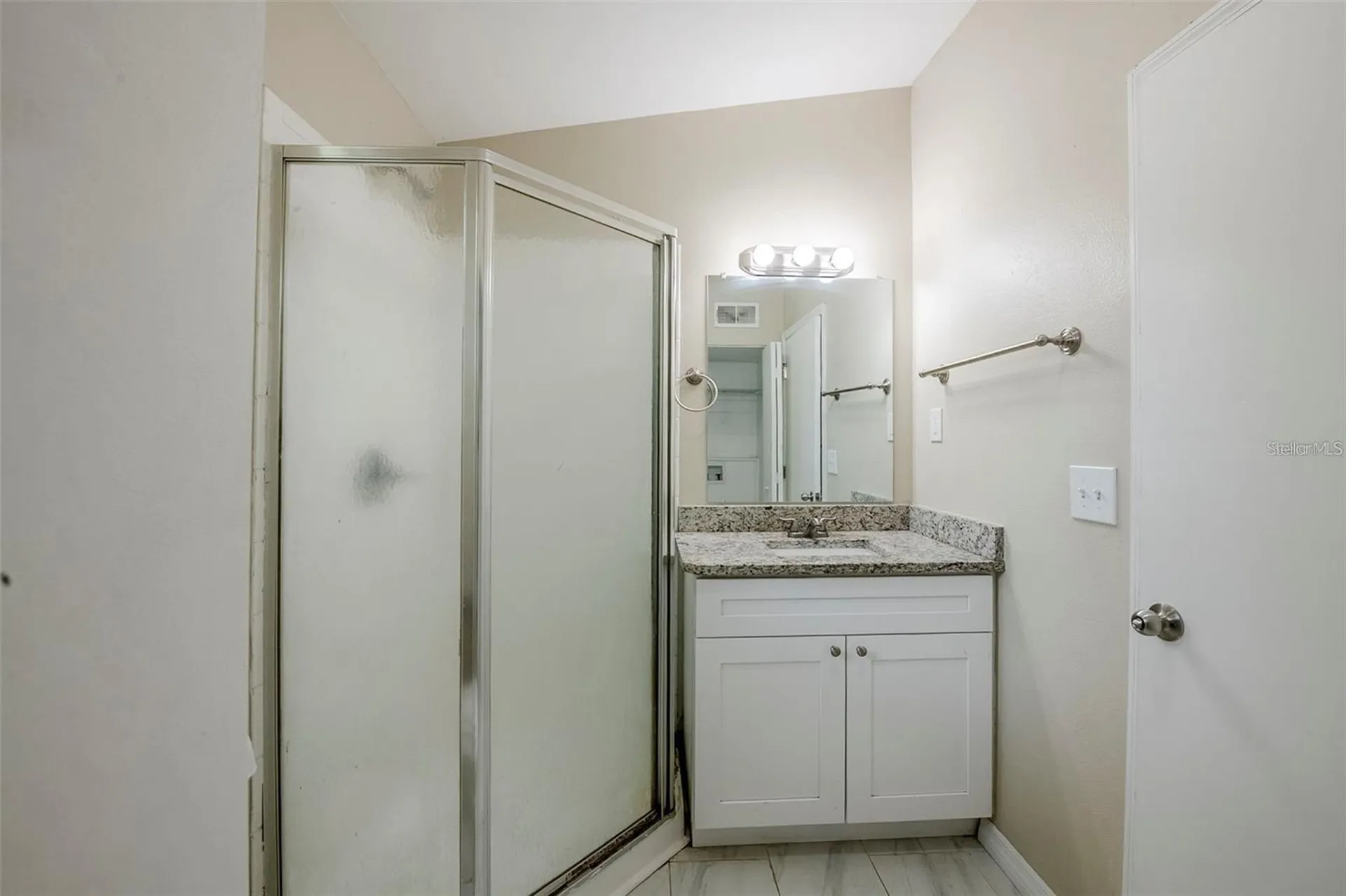 5214 Montague Place Orlando FL 32808