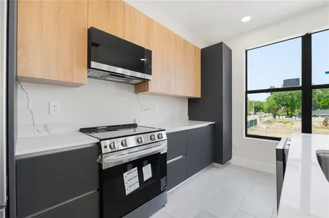 4355 Fontanarosa Village Court Tampa FL 33614