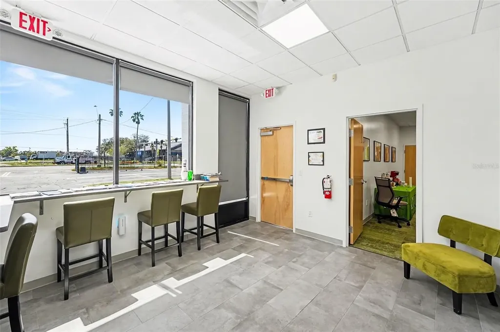 2304 E Busch Boulevard Tampa FL 33612