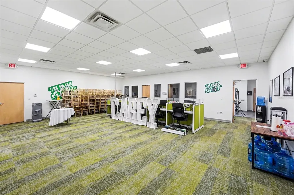 2304 E Busch Boulevard Tampa FL 33612