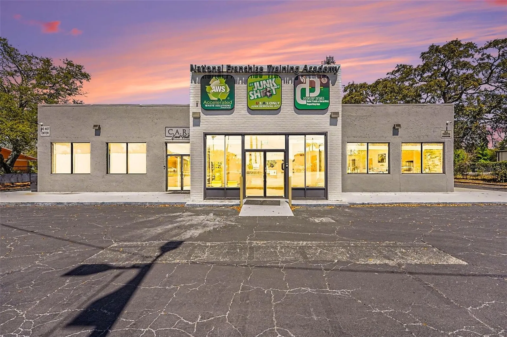 2304 E Busch Boulevard Tampa FL 33612