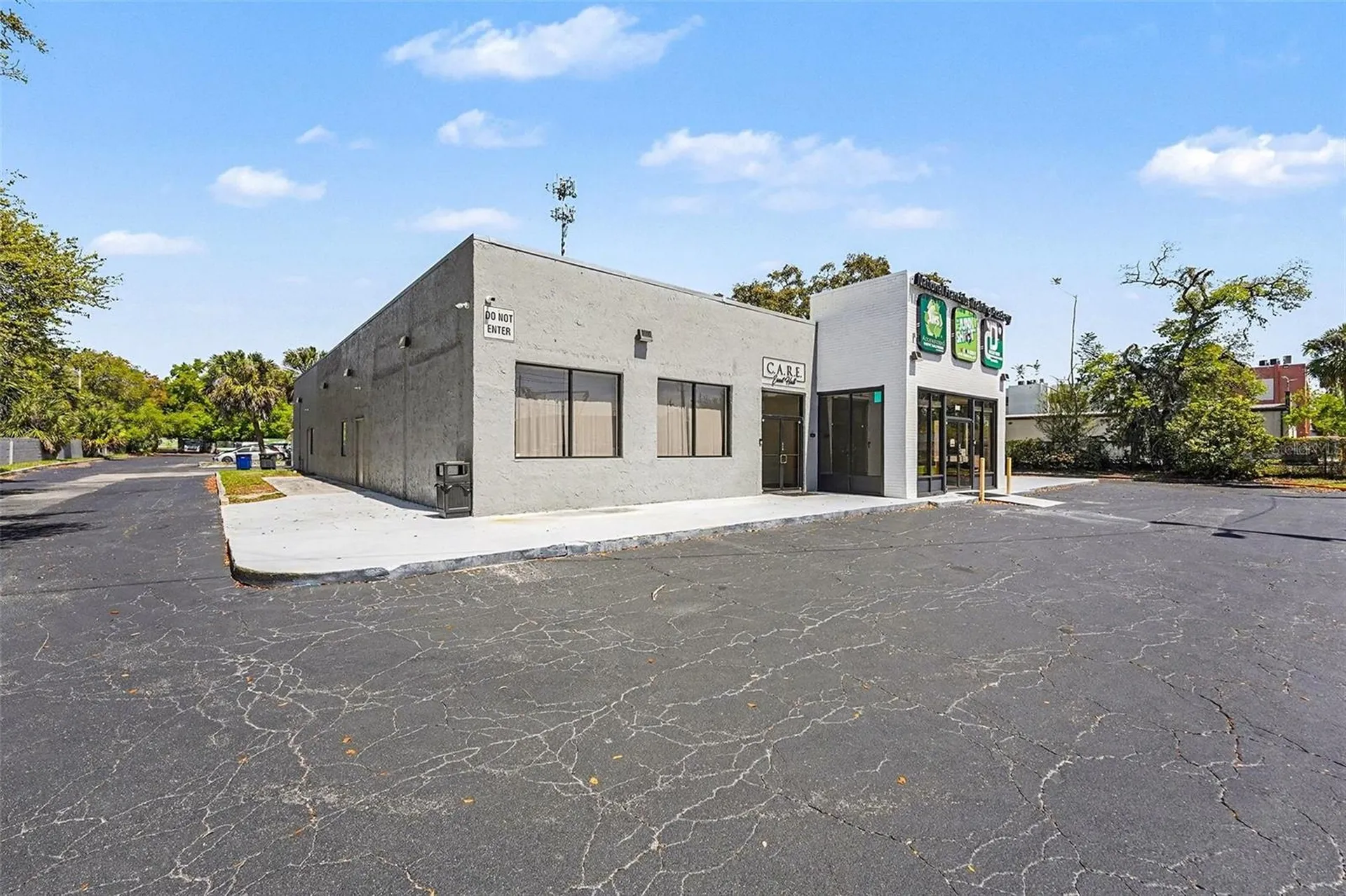 2304 E Busch Boulevard Tampa FL 33612