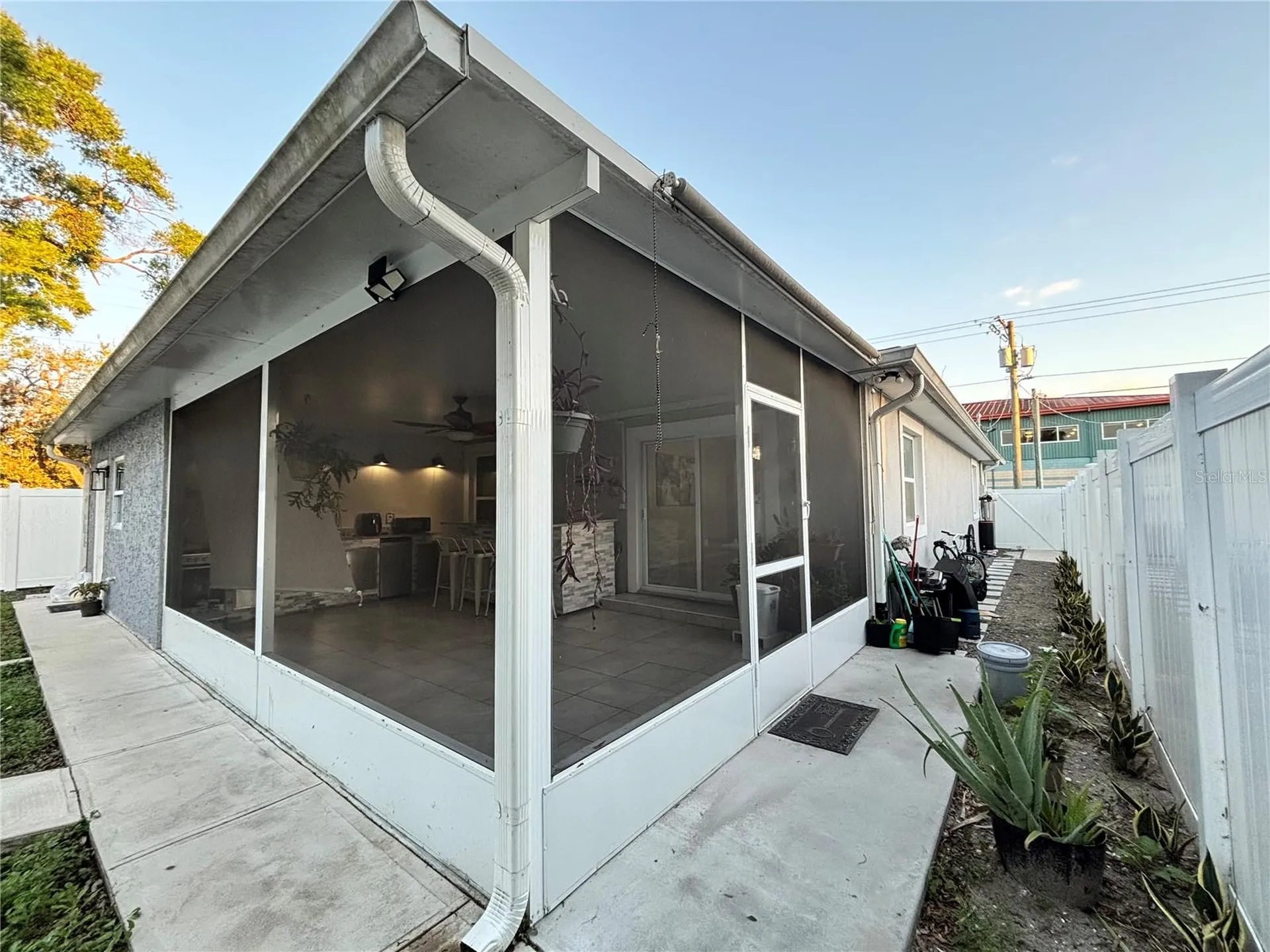 1014 1/2 E Okaloosa Avenue Tampa FL 33604