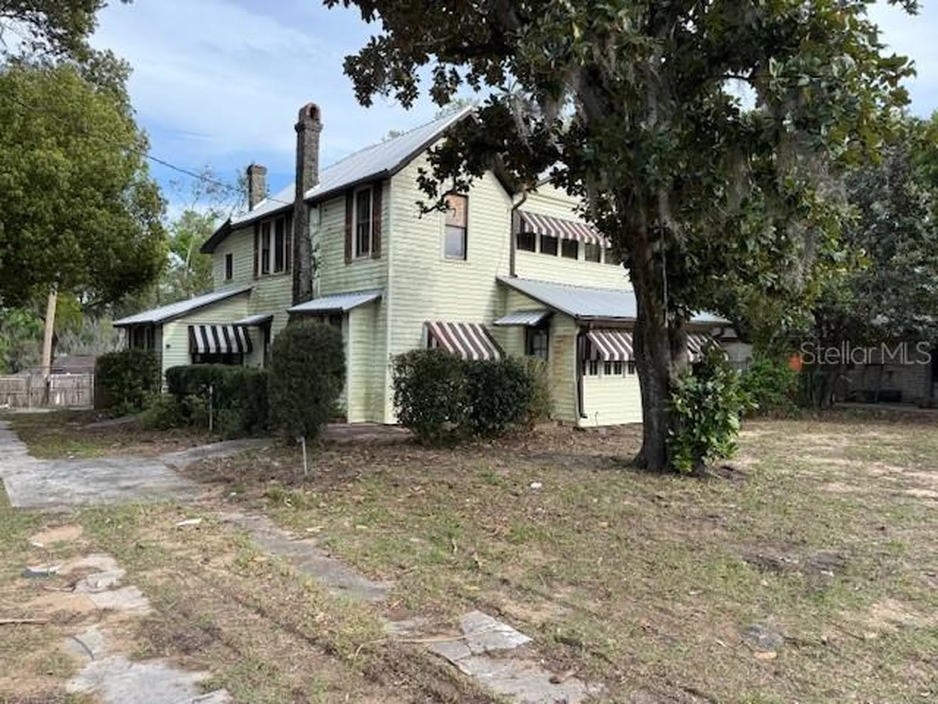 1600 E Lakeview Avenue Eustis FL 32726