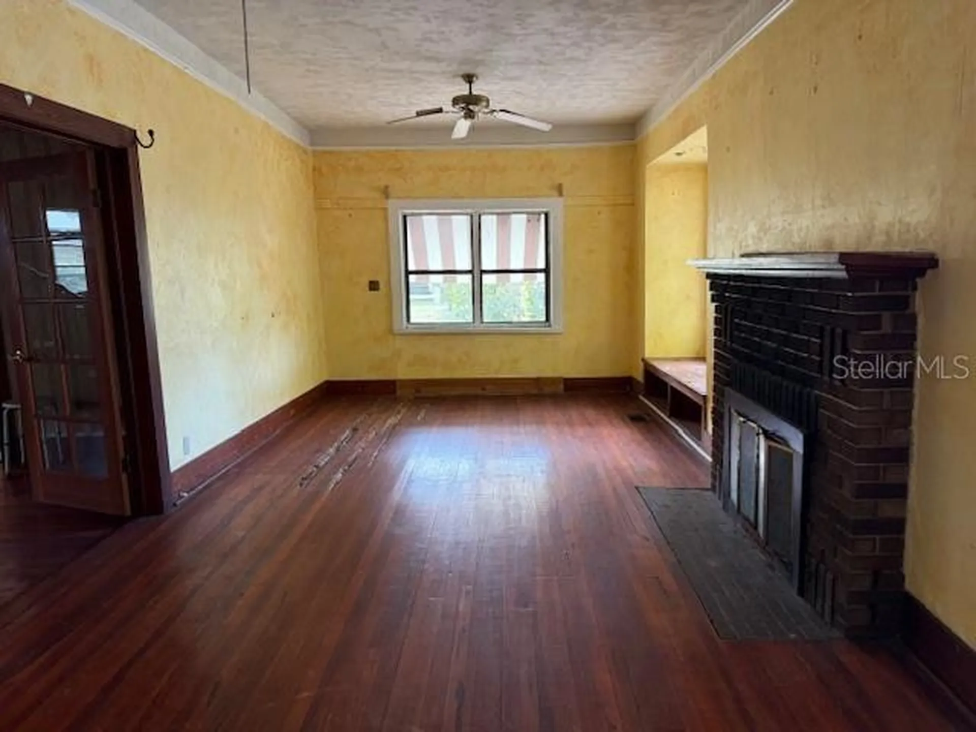 1600 E Lakeview Avenue Eustis FL 32726